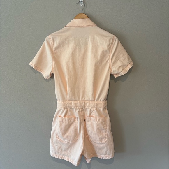 LEVI’S Pale Peach Women’s Button Down Romper with Pockets and Collar Size XS‎ - Picture 2 of 16